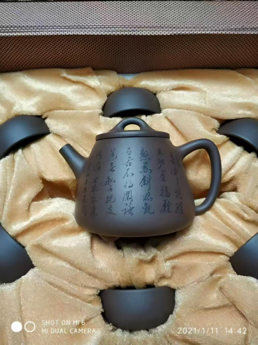 云图片