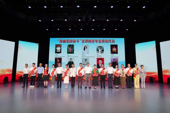云图片