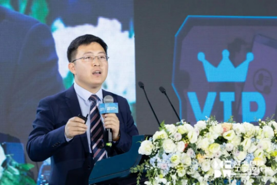 云图片